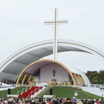 26th August 2018 Dublin. Papal visit to Ireland. Image taken at Pope Francis's mass in Phoenix Park, Dublin, to hundreds of thousands in attendance.