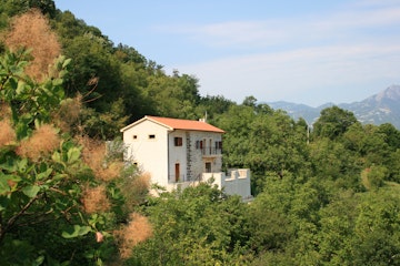 Villa Miela has views over Lake Skadar.