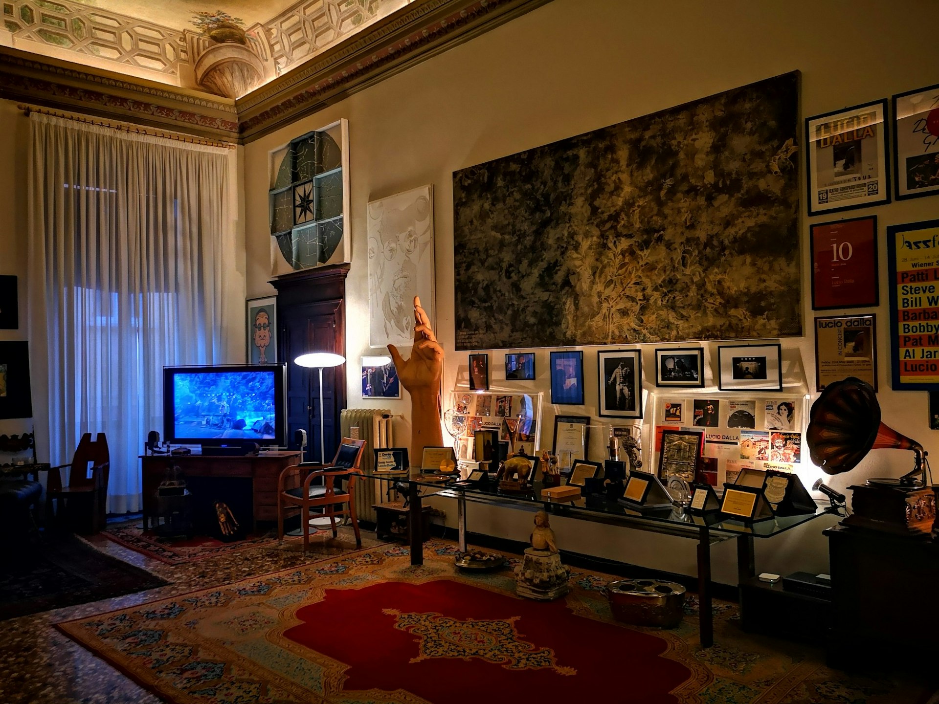 A look inside the renowned Casa di Lucio Dalla