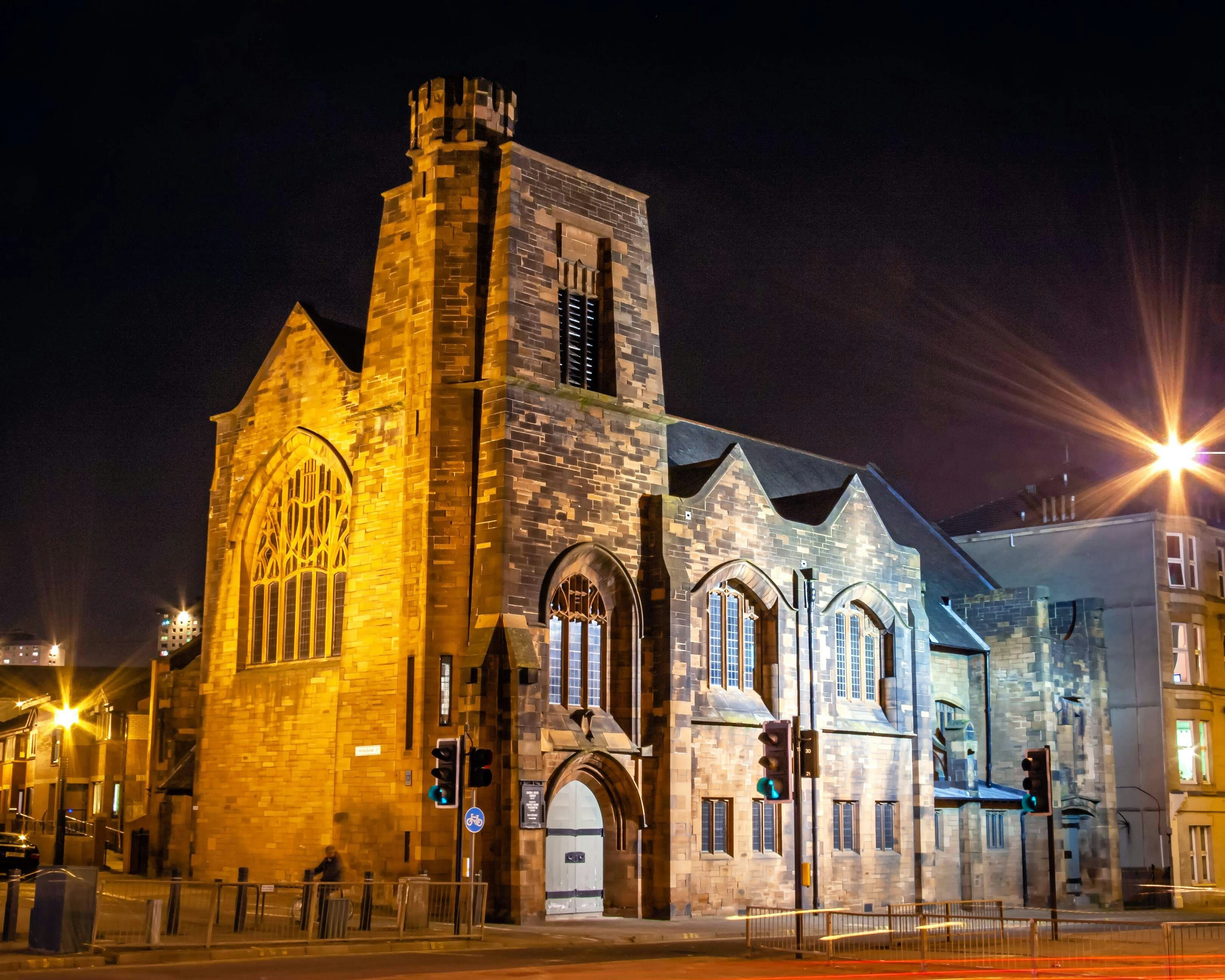 2CJ08KR Queen's Cross Church, Glasgow, Scotland.

Mackintosh Queen's Cross
