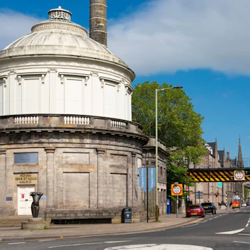 2BM86W8 Exterior view of Fergusson Gallery in Perth, Scotland, UK