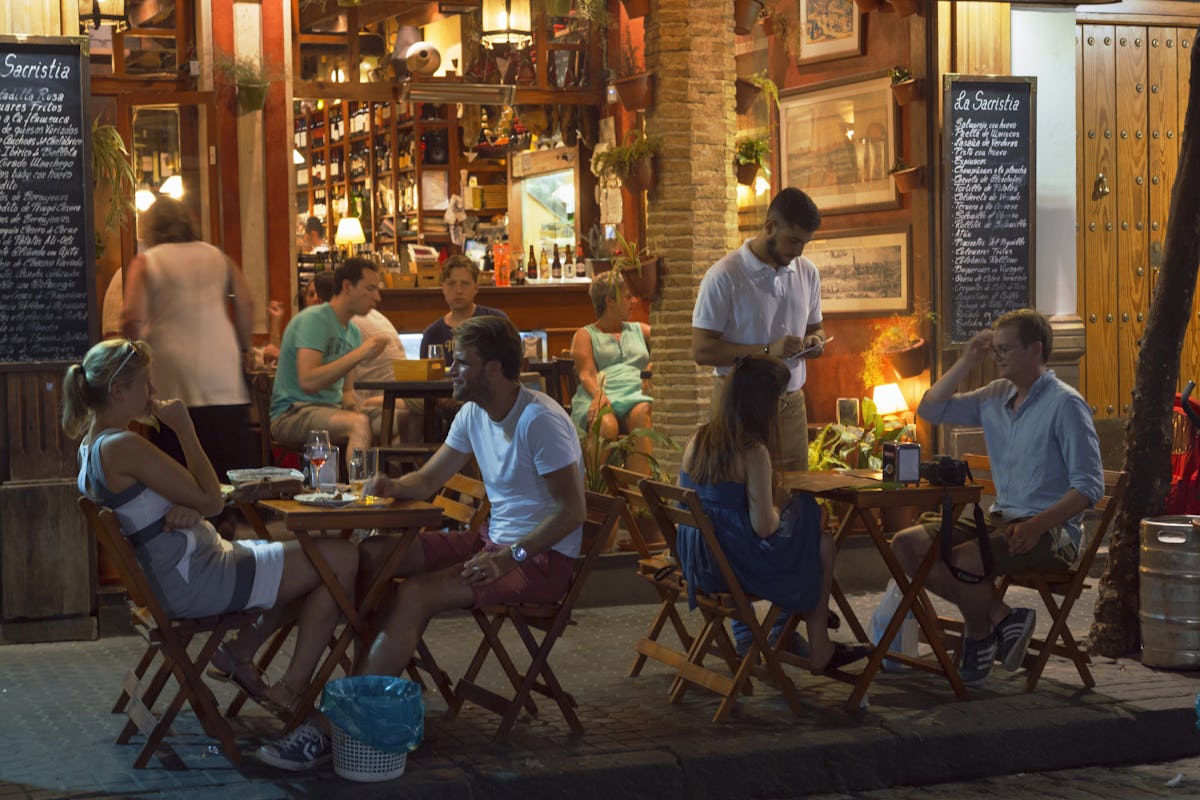 Platz The ultimate guide - tapas to Lonely in Planet Seville