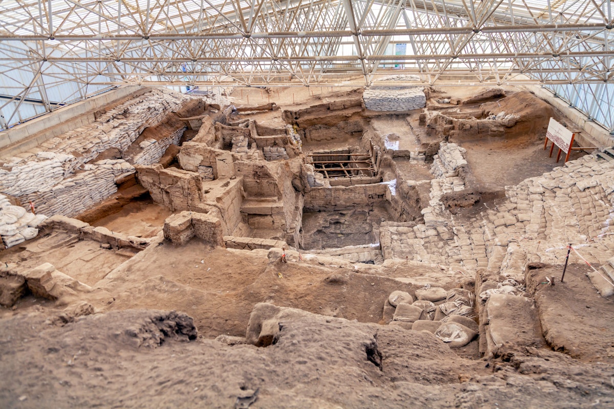 Neolithic Site of Çatalhöyük. UNESCO World Heritage Site. Catalhoyuk is oldest town in world with large Neolithic & Chalcolithic best preserved city settlement in Cumra, Konya. Built in 7500 BC. ; Shutterstock ID 1611692500; your: Bridget Brown; gl: 65050; netsuite: Online Editorial; full: POI Image Update