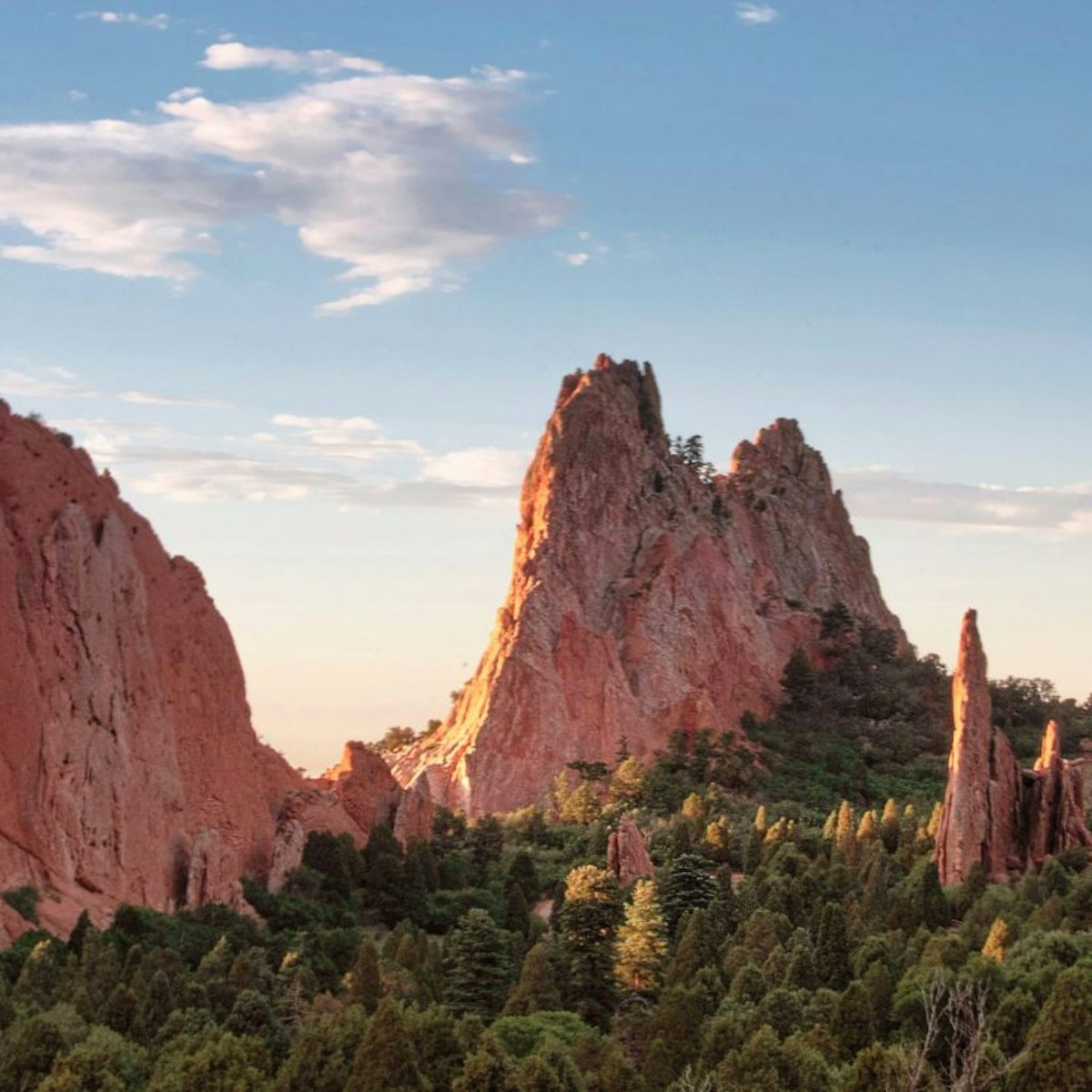 The famous giant red sandstone formations at Garden of the Gods in Colorado Springs, Colorado