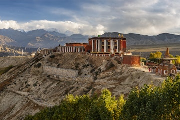 Mustang region is the former Kingdom of Lo and now part of Nepal,  in the north-central part of that country, bordering the People's Republic of China on the Tibetan plateau between the Nepalese provinces of Dolpo and Manang.