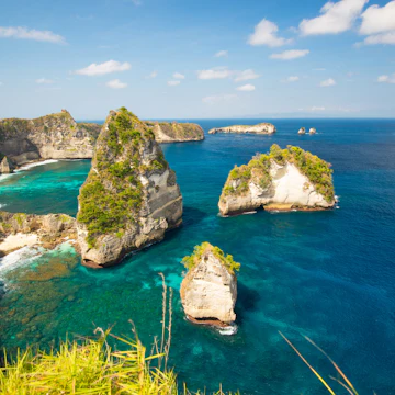Thousand Island Viewpoint - Nusa Penida, Indonesia, Bali.; Shutterstock ID 2041311575; your: Erin Lenczycki; gl: 65050; netsuite: Online Editorial; full: Destination