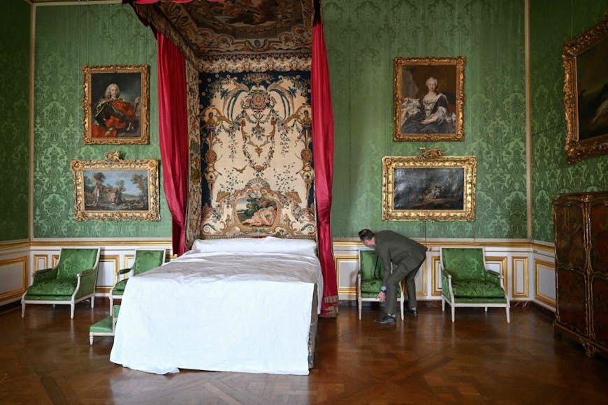 Le château de Versailles rouvre ses salles au public après une refonte majeure