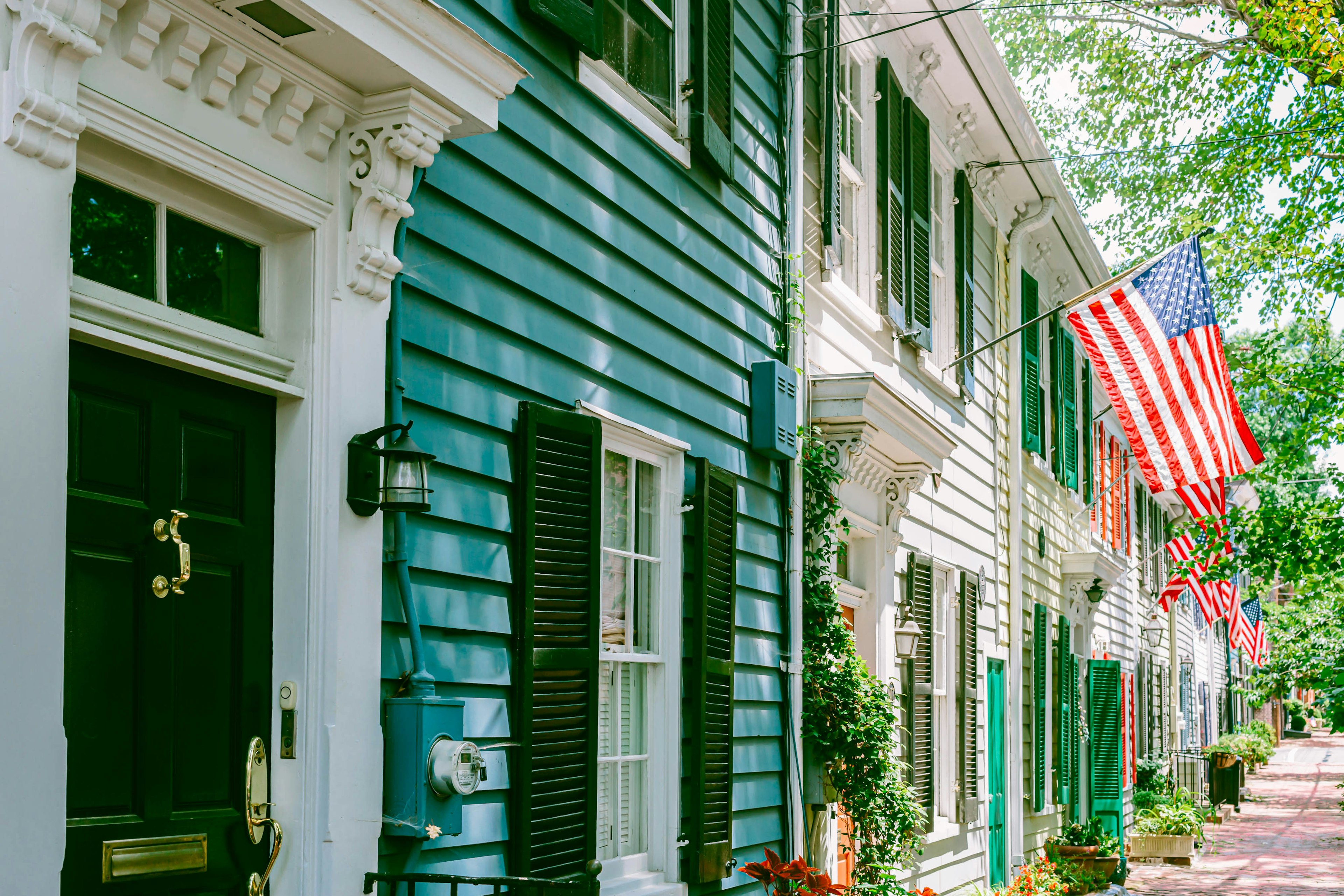 Townhouses on residential street in Old Town Alexandria, Virginia