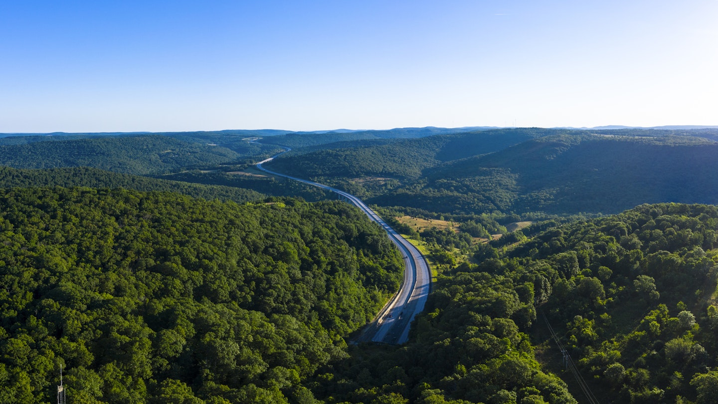 Explore the beauty of the Ozark mountains with one of our Arkansas road trips