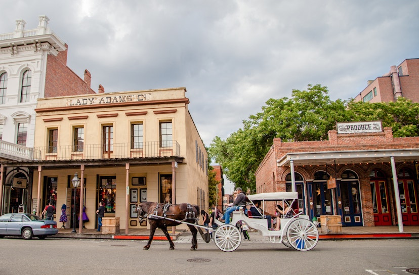 A horse-drawn carriage in Old Sacramento