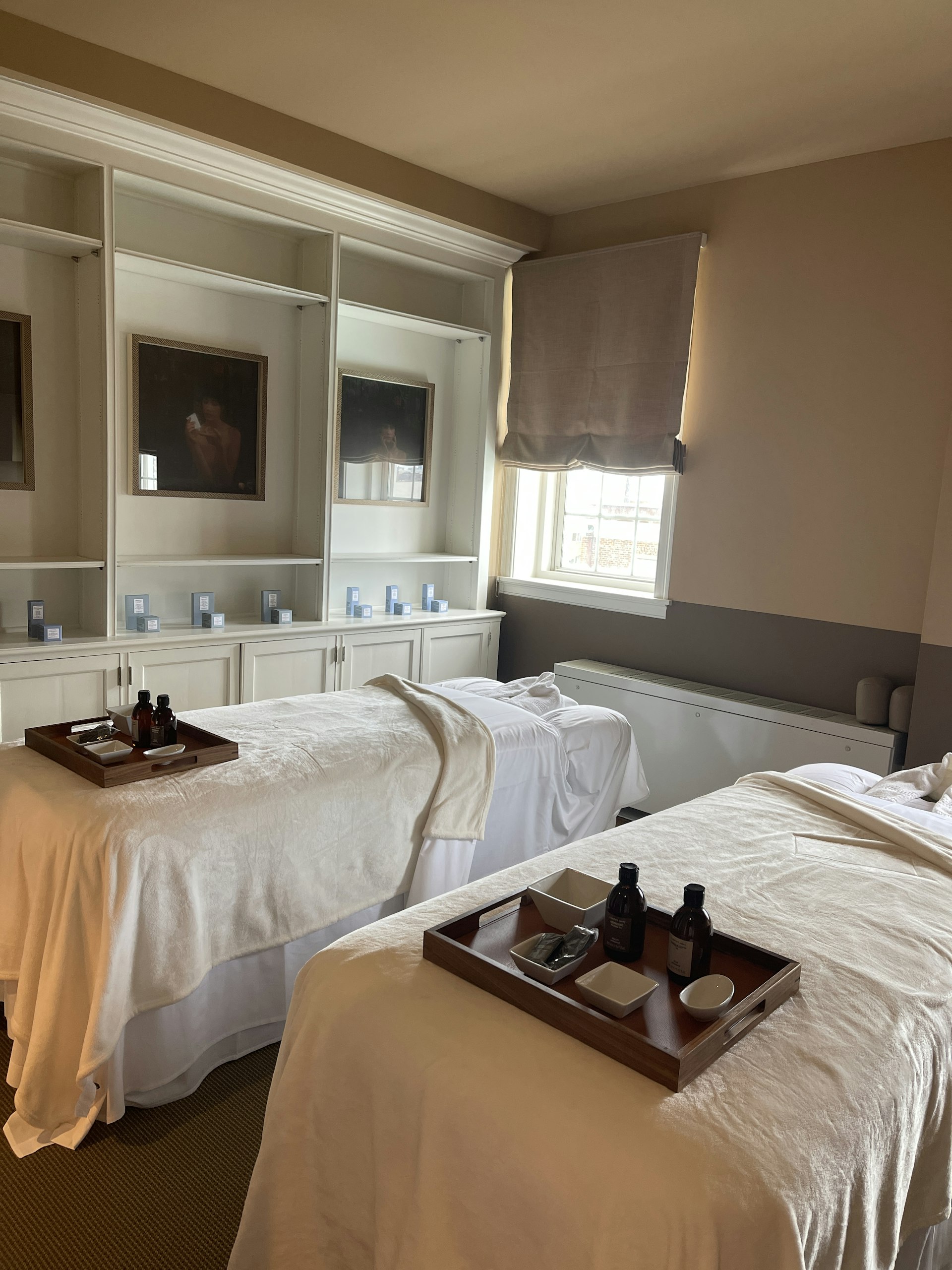 A massage room at QC NY