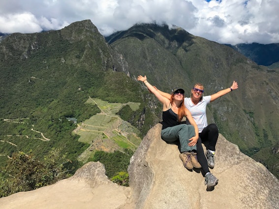 Writer, Emily Pennington, and her Mom hiked the Inca trail for her 30th birthday.