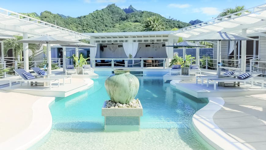 The elaborate pool at Ocean Escape Resort & Spa Cook Islands