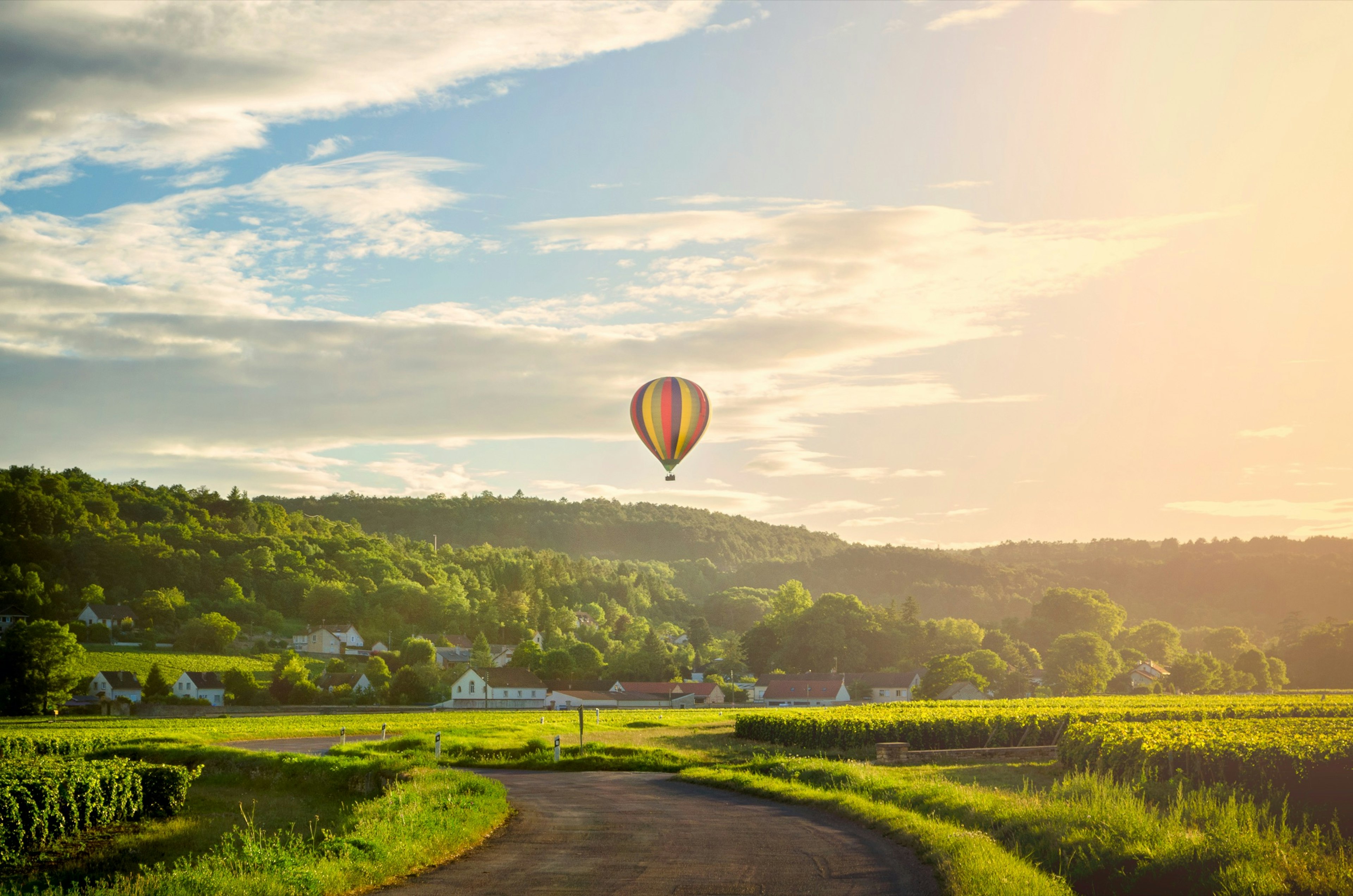 Burgundy_Outdoors_Ballooning.jpg