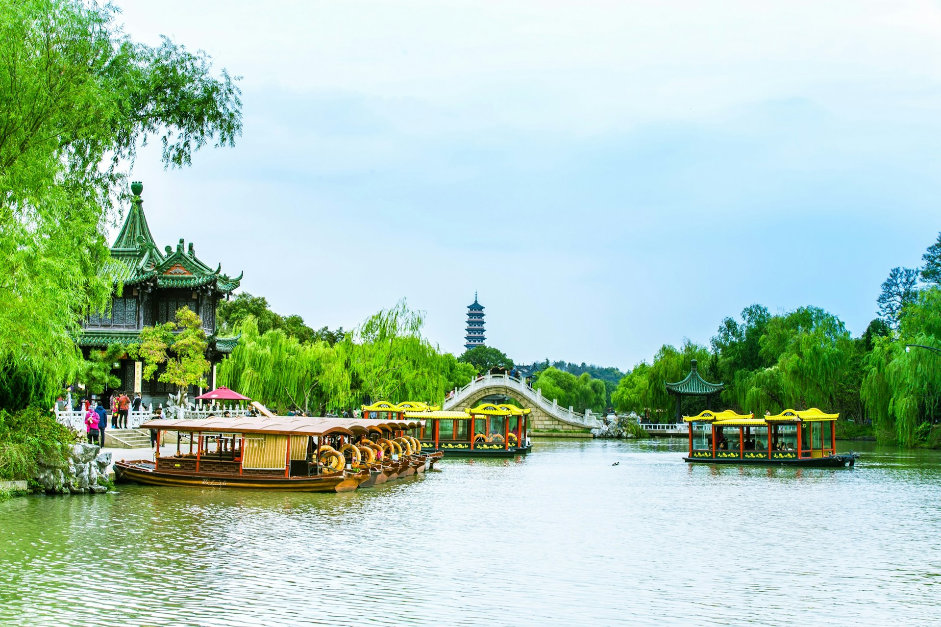 Jiangsu_Water_Lake_Boats.jpg