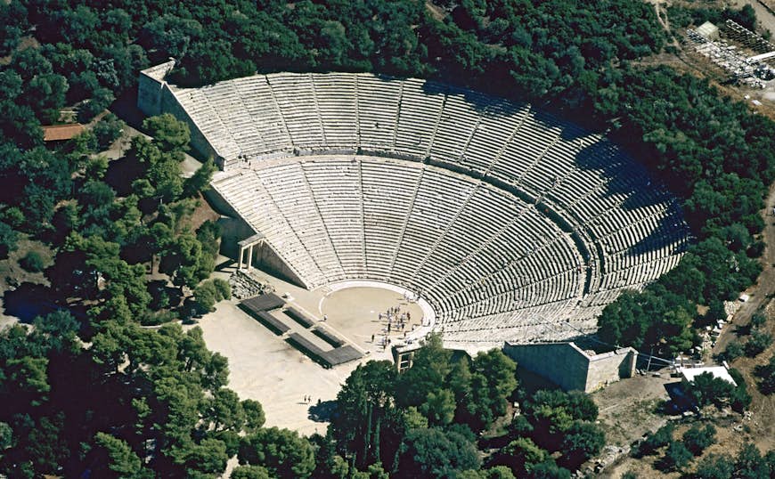 Peloponnesos_Epidaurus_1.jpg