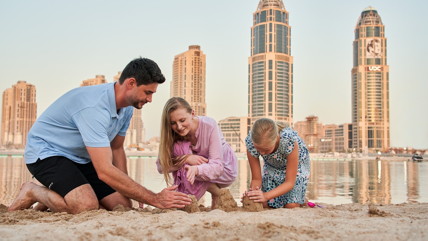 Qatar Families Beach - hero