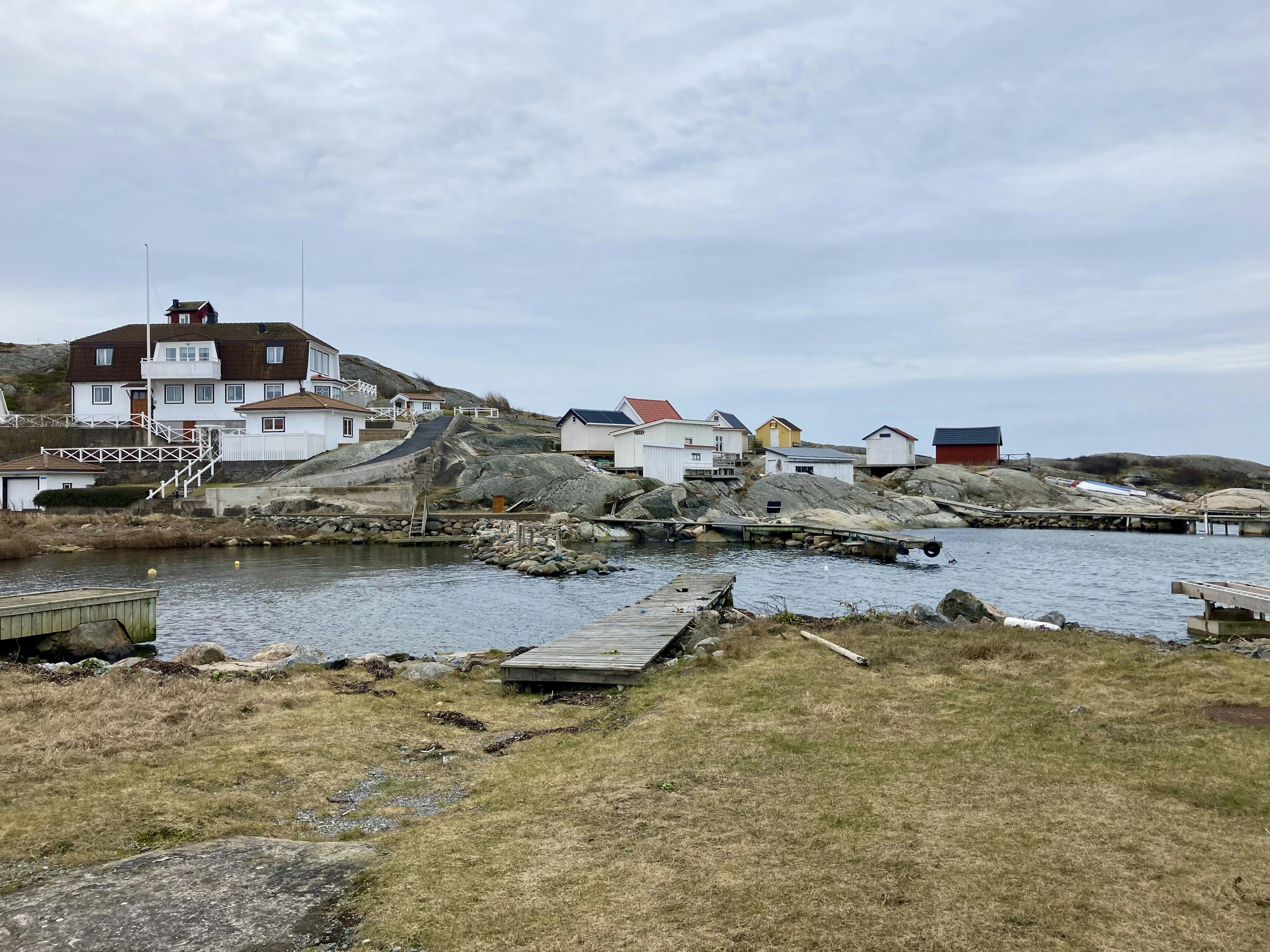 The houses on the island of հåԲö.