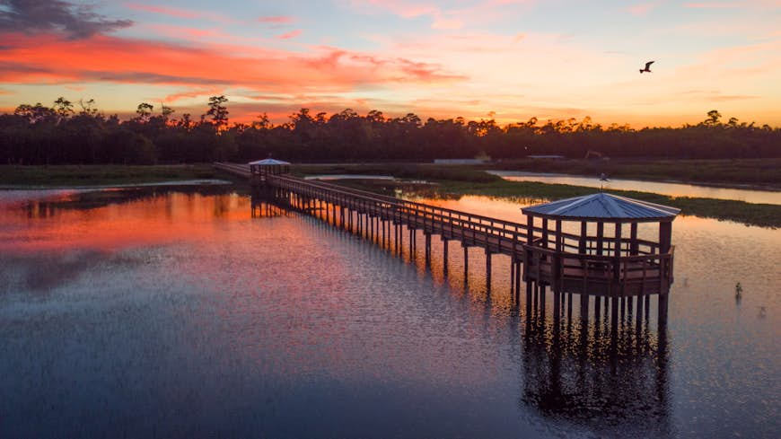 Oväntat-Texas_Beaumont_Pier.jpg