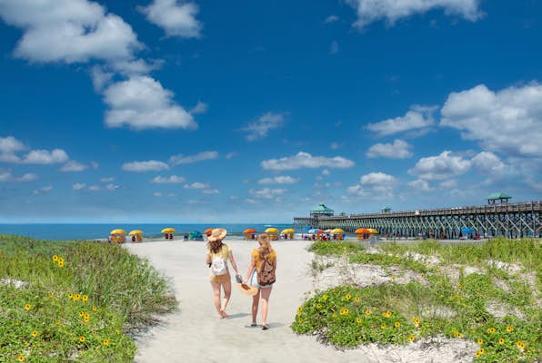 サウスカロライナで訪れるのに最適な7つの場所：サンディショアーズからアウトドアの冒険まで