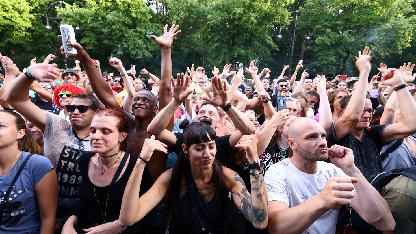 2JGCJ7H Revellers dance at the 'Rave The Planet' techno parade in Berlin, Germany, July 9, 2022. REUTERS/Christian Mang