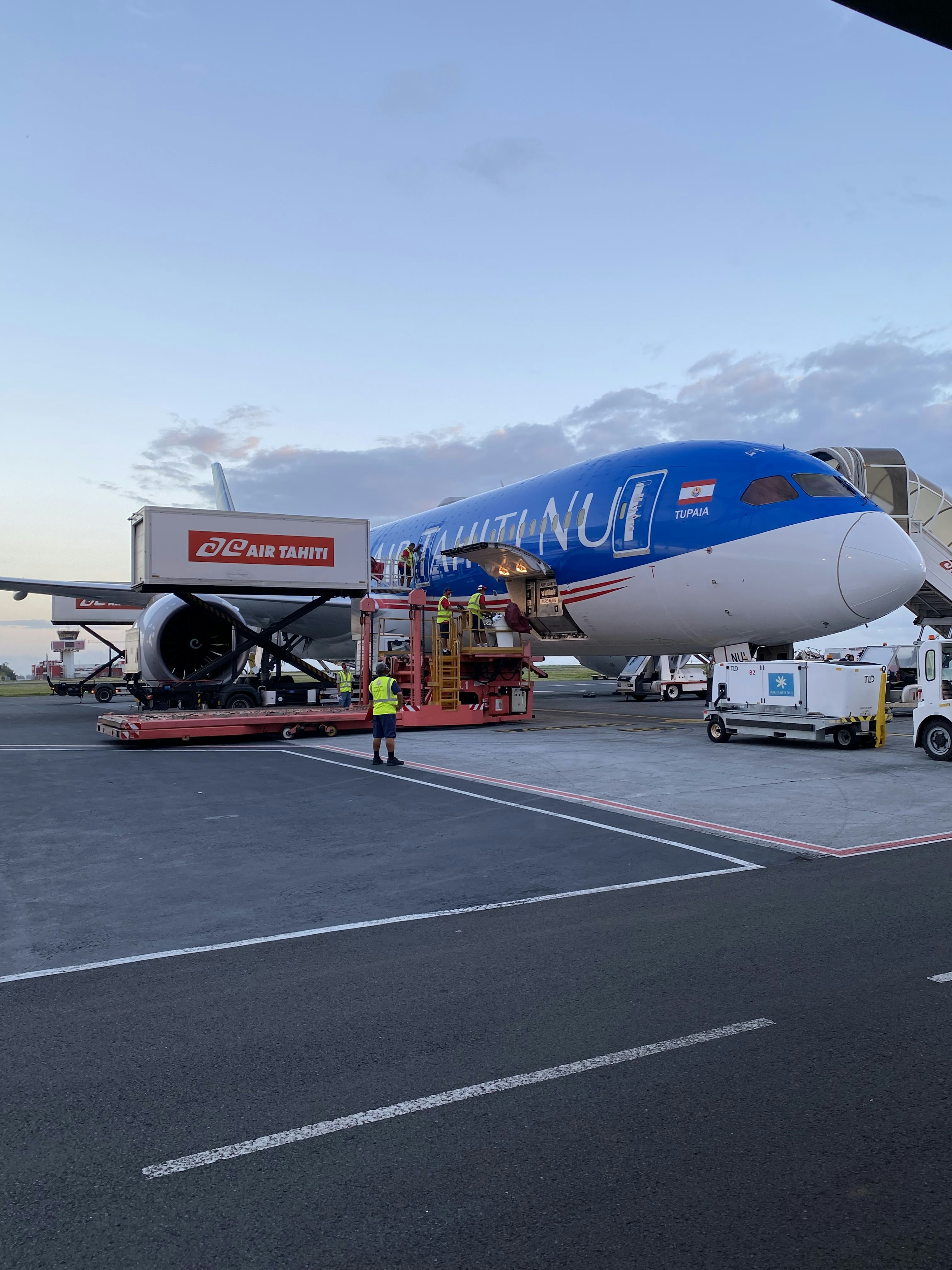 Arriving into Papeete on Air Tahiti Nui