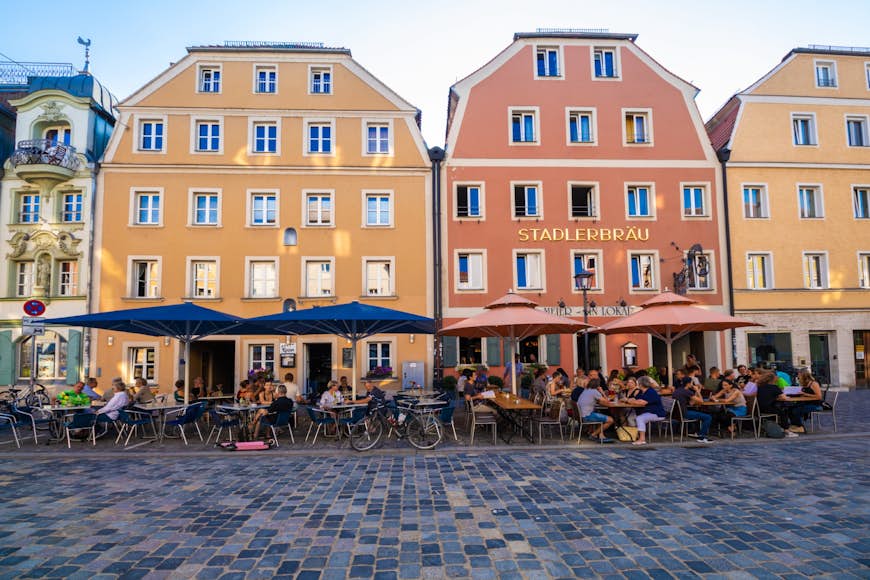 Street Cafe i Regensburg, Tyskland.