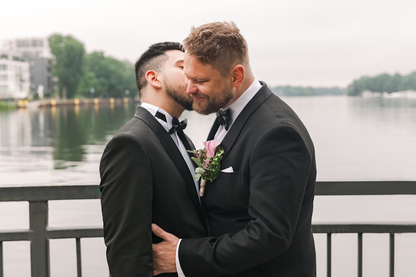Image #3296494 - Medium (1733 x 1155px) - gay marriage - two grooms at the river