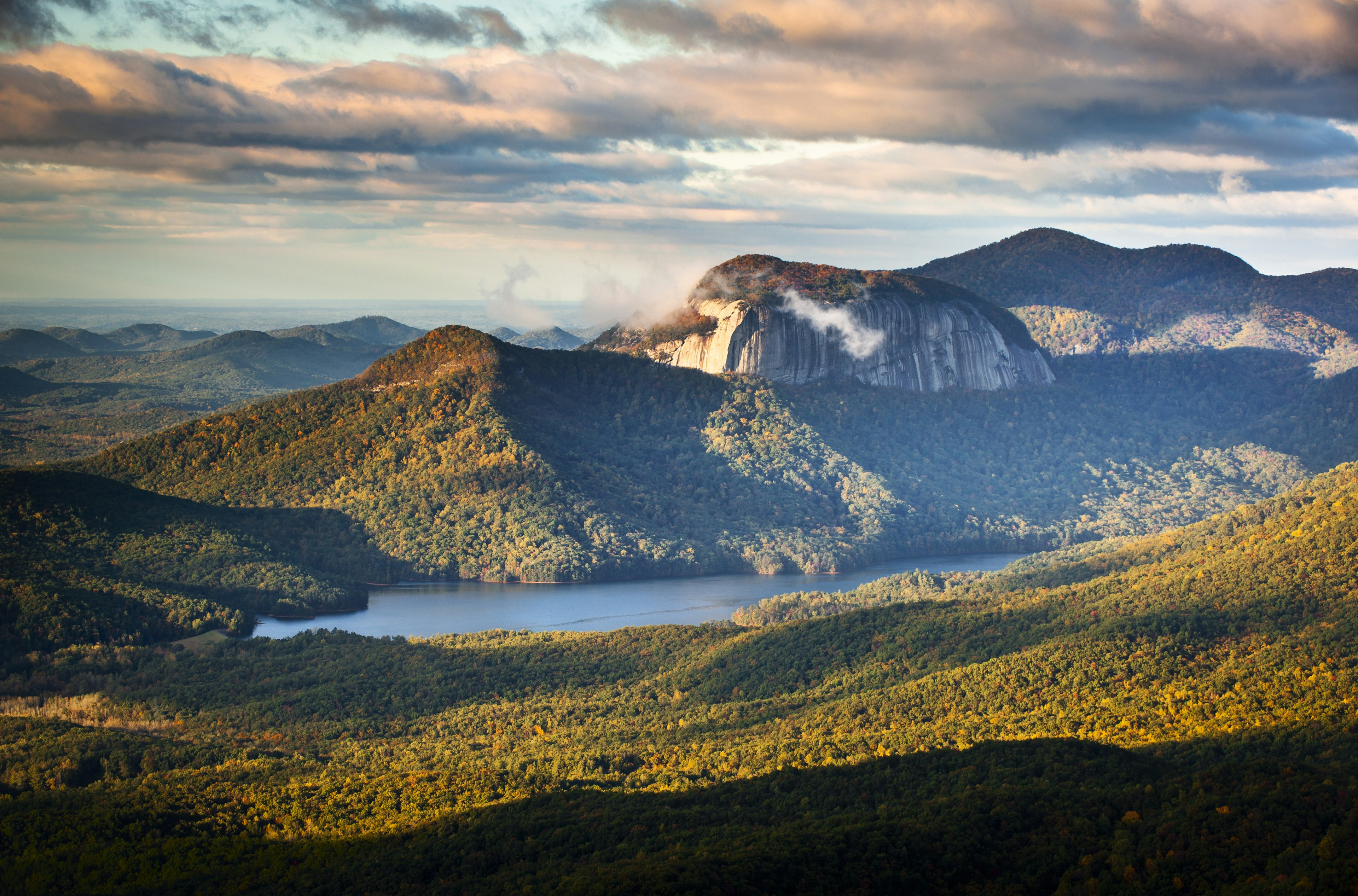 A Blue Ridge Mountain landscape in Table Rock State Park