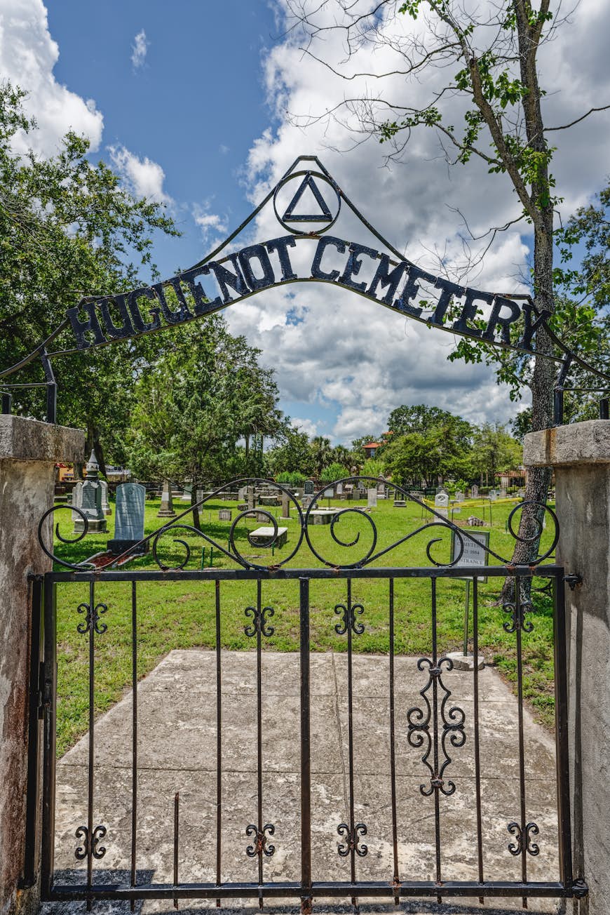 St Augustine's first official burial ground: The Huguenot Cemetery