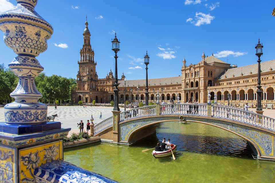 Spain travel guide - Lonely Planet