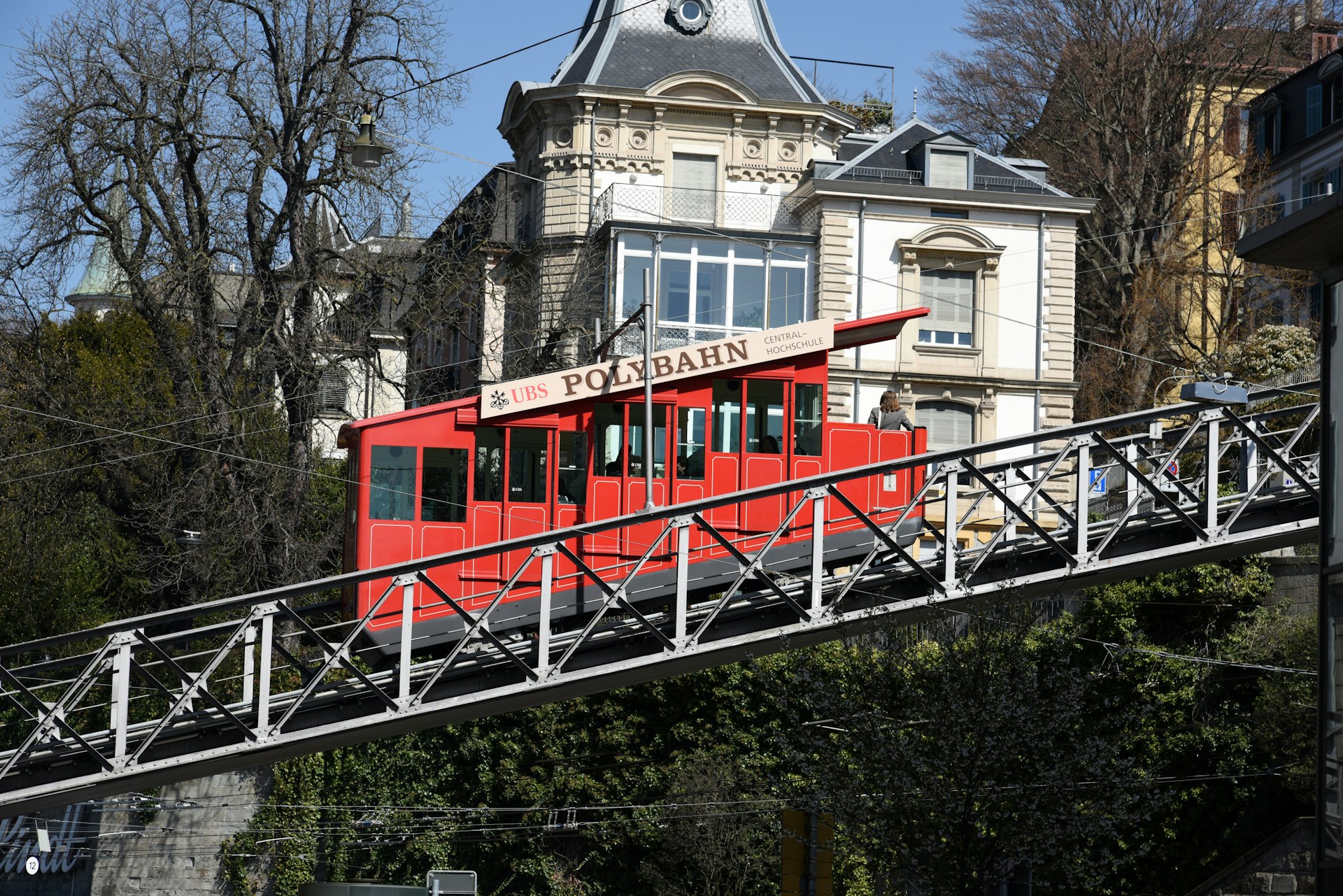 The small and famous Polybahn connects Zurich Central with the University Zurich. The Polybahn was built in 1886 and the travel distance takes only 176 meters.