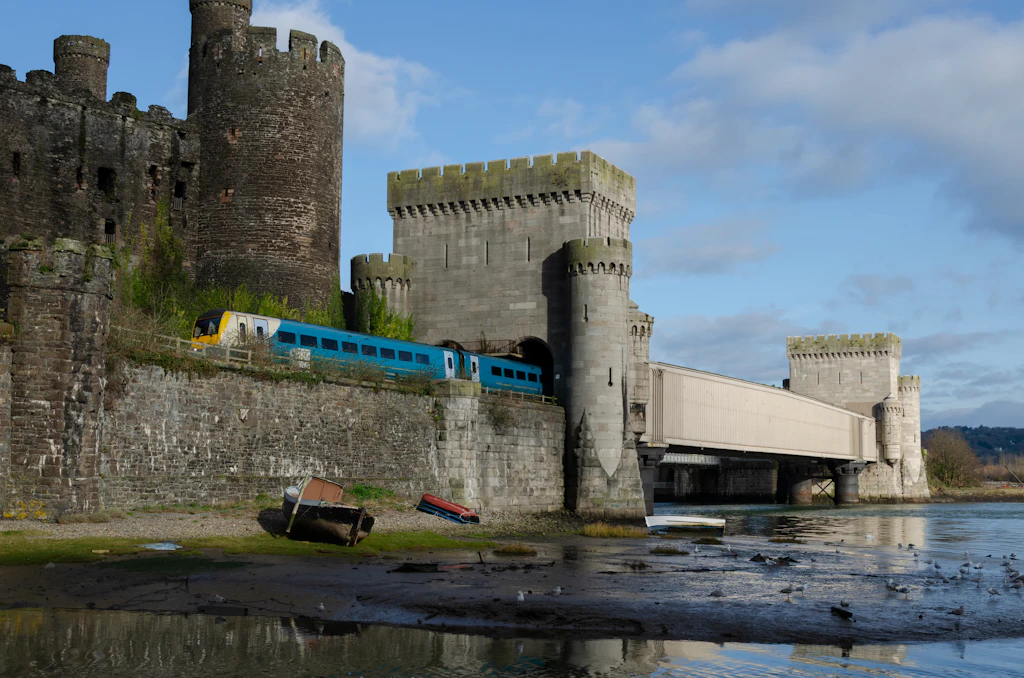 UK-Wales-Conwy-Castle-John-David%20-Phot