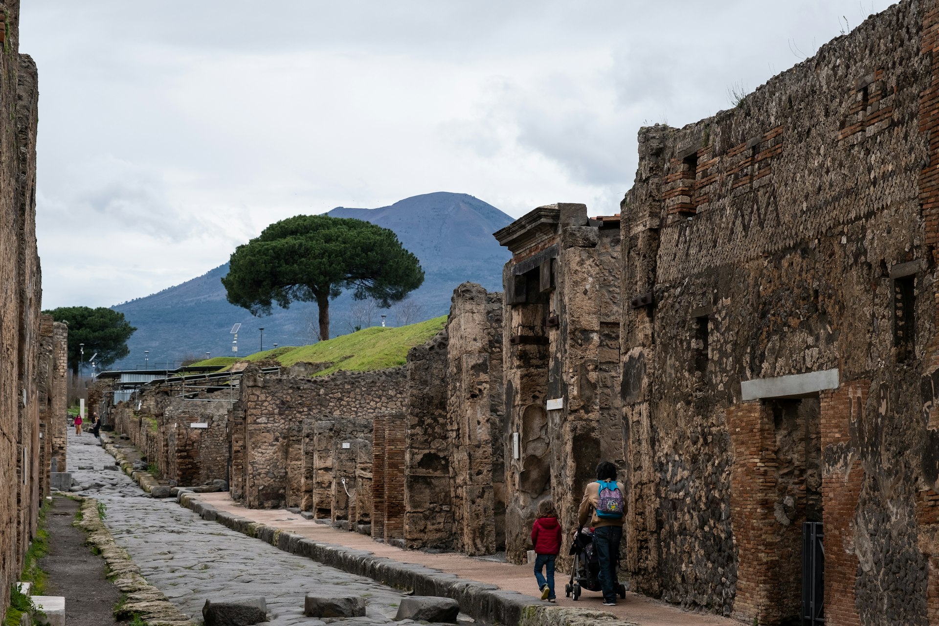 A view of a street in the Archaeological Park of Pompeii
