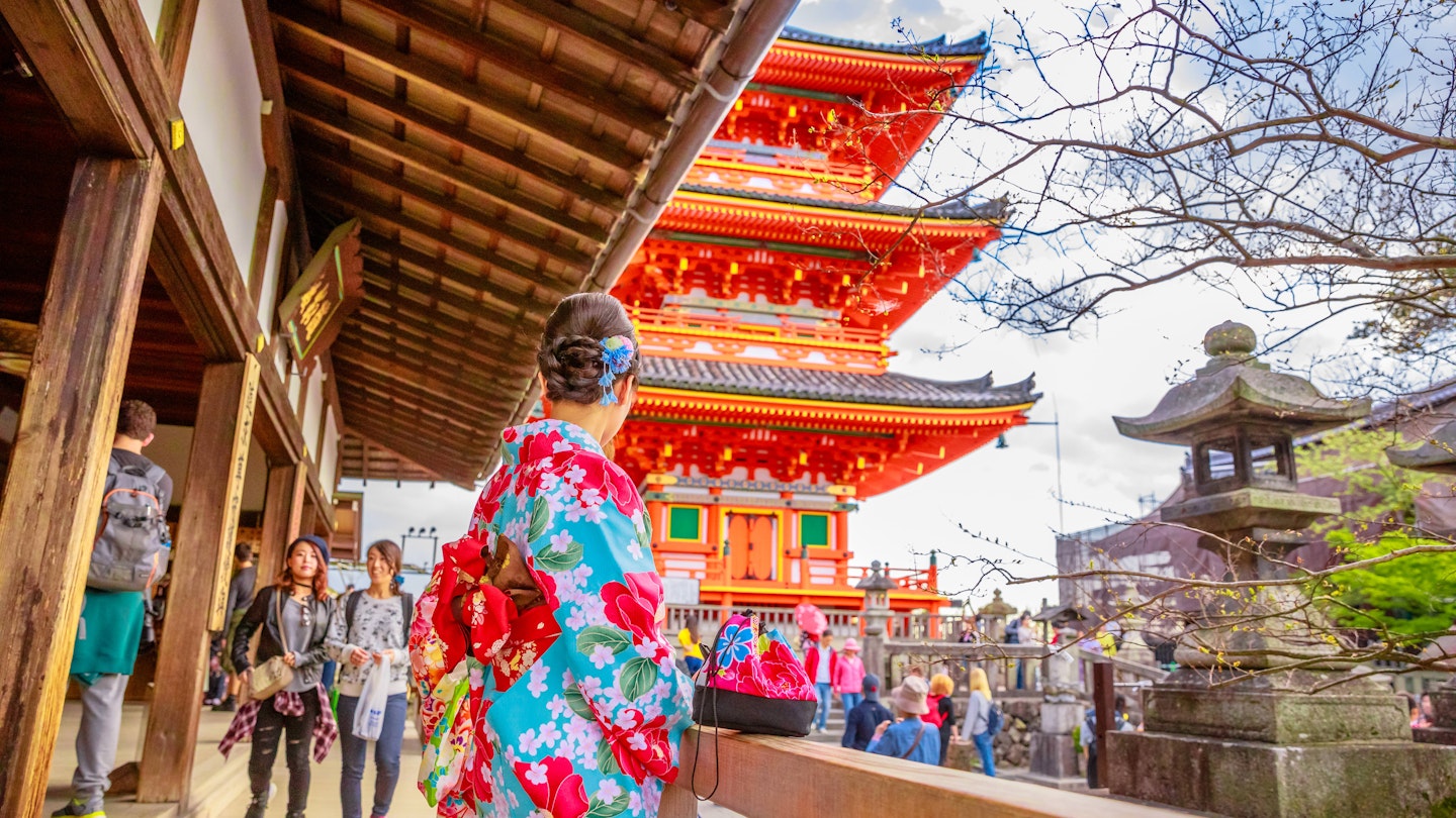 AlamyRF J6KBEH What to Know before Traveling to Japan: Insider Tips and Recommendations