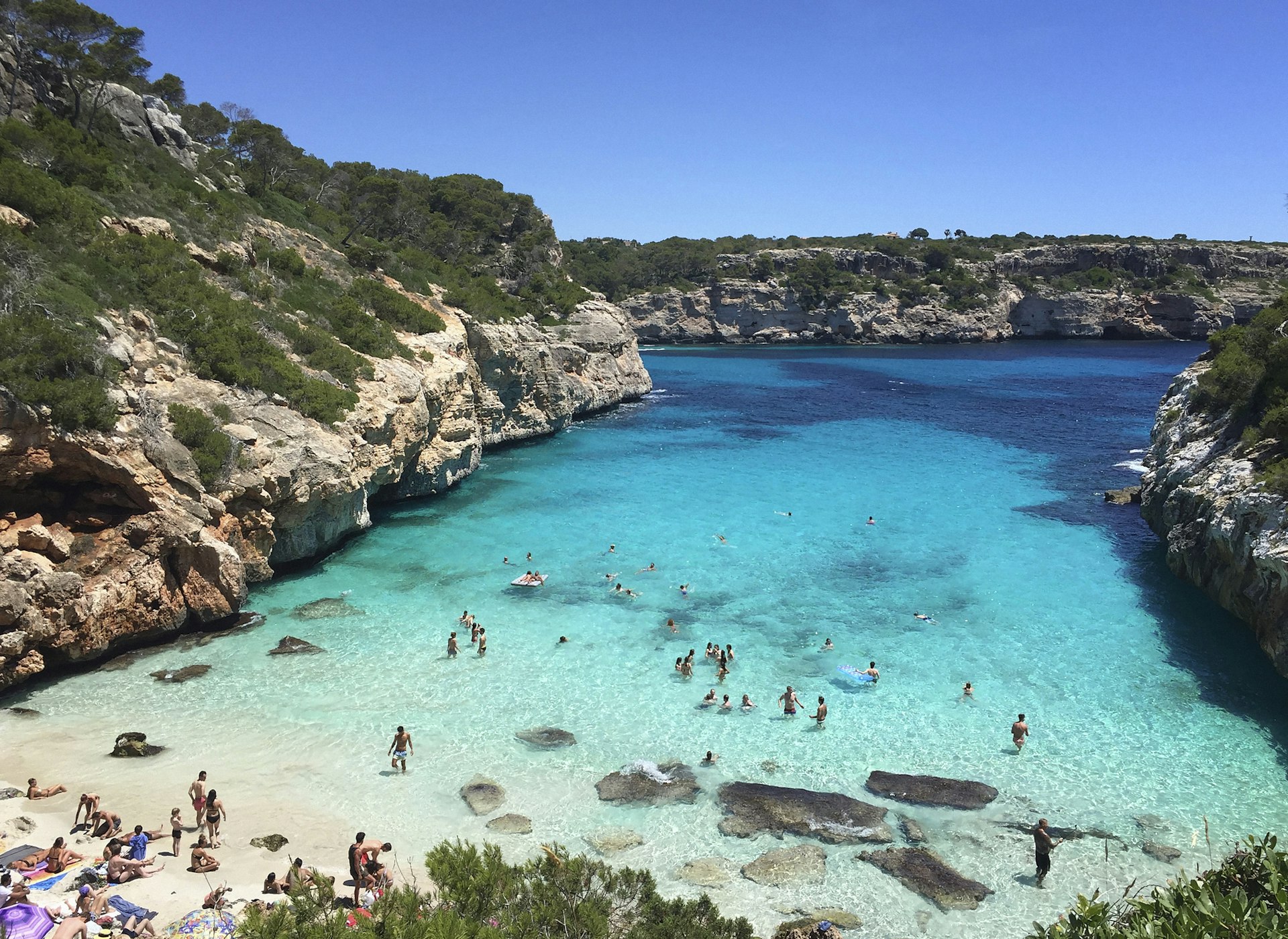 Calo des Moro beach in Mallorca.jpg