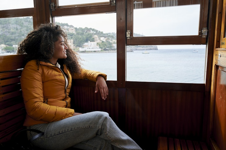 visit douro valley by train