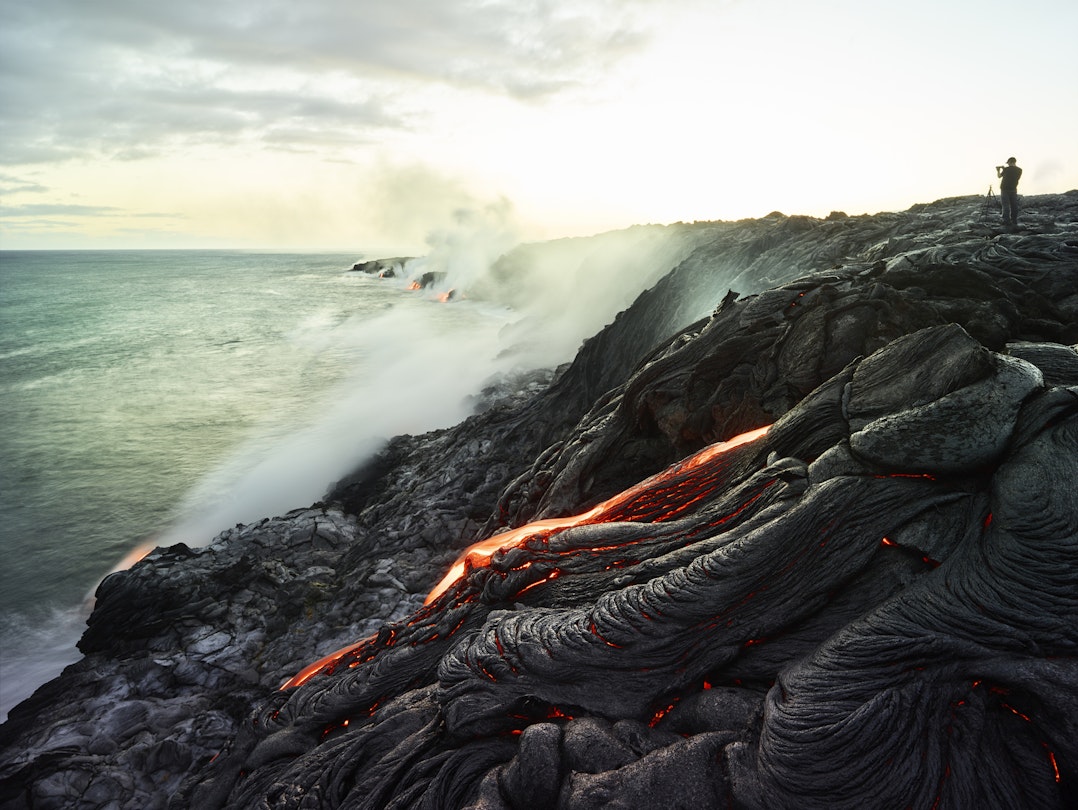 961107380
30-40 years, adults, big island, catastrophe, caucasian, cloud, colour, dramatic, experience, experiencing, hawaii, heat, lava field, man, mid adults, ocean, smoke, traveller, unusual, view, volcanism, volcanoes national park