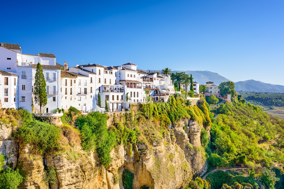 472031208
2015; Andalusia; Apartment; Architecture; Arranging; Cultures; Day; Europe; Mountain Range; No People; Photography; Providence; Ravine; Region; Rent; Cliff; Cliffside; Famous Place; Outdoors; Ronda; Scenics; Spain; History; Horizontal; Hotel; House Rental; Iberian; Tagus River; Town; Village;
Ronda, Spain old town cityscape on cliffs of the Tajo Gorge.