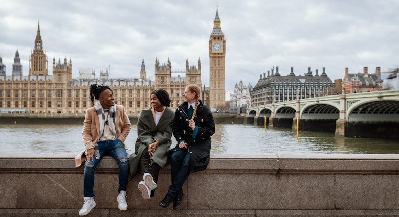 Young multi-ethnic tourists in London,UK during wintertime
1464461568
