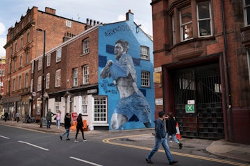 2FWG7WN Manchester, UK, 22rd May 2021. A new mural of Manchester City footballer Sergio Aguero is seen in Manchesters Northern Quarter the day before the team are presented with the English Premier League trophy, Manchester, UK. Aguero has agreed to sign for Barcelona on a two-year contract when his Manchester City deal expires next month. Credit: Jon Super/Alamy Live News.