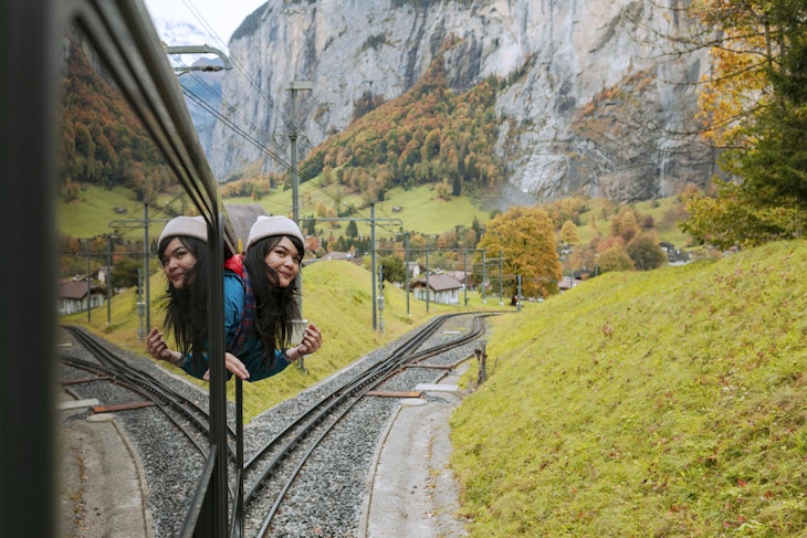 mega travel suiza