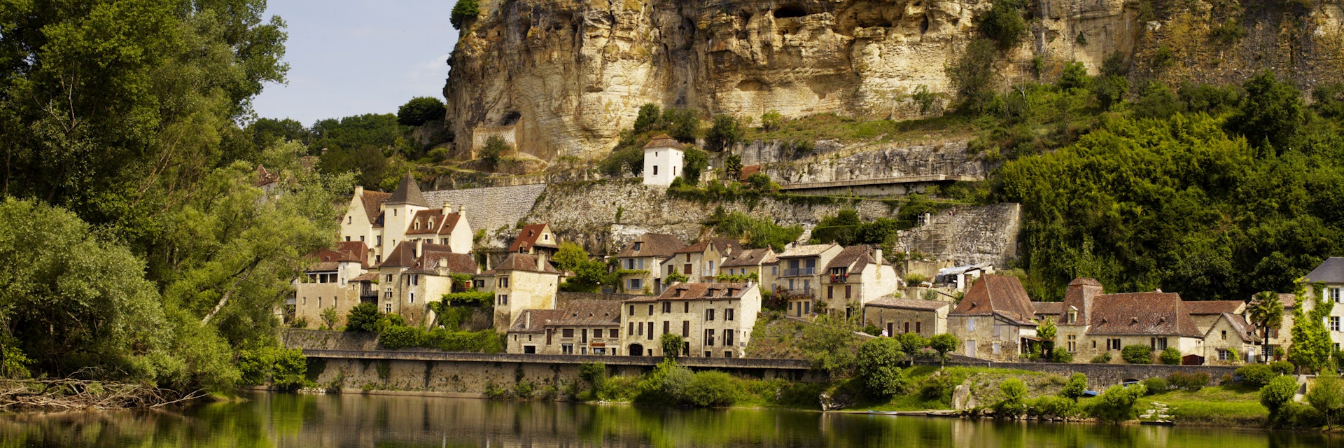Château de Beynac perched atop a limestone cliff above the village of Beynac-et-Cazenac, on the banks of the Dordogne River.
Lonely Planet Traveller Magazine