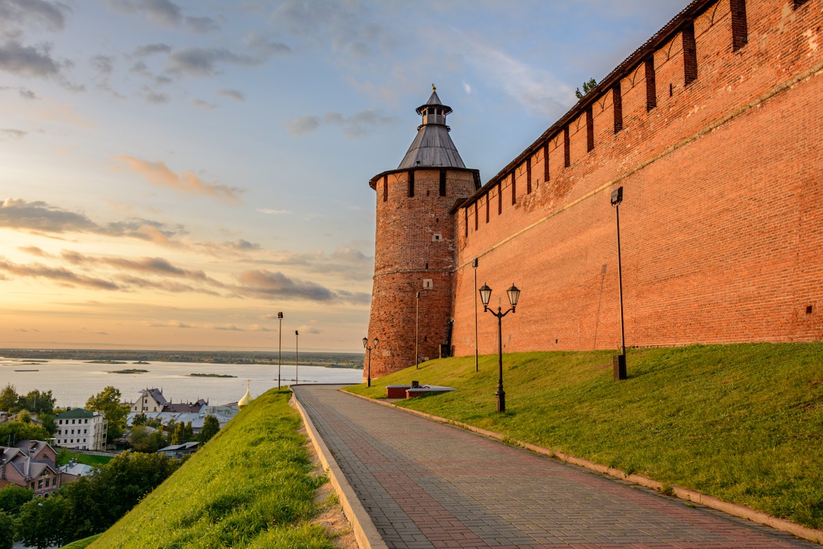 Nizhny Novgorod Kremlin at sunset.