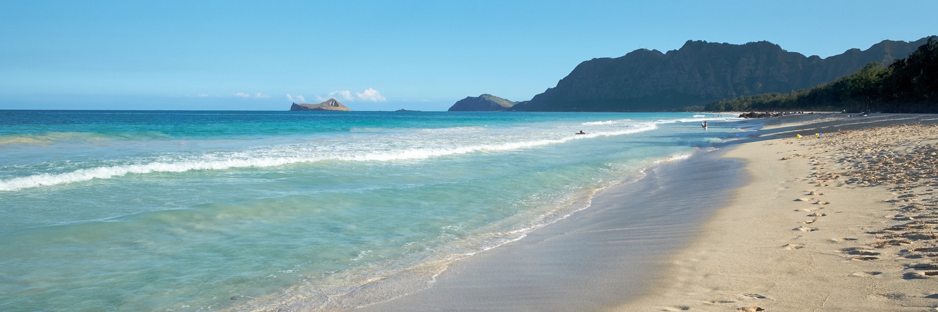 Bellows Field Beach Park
