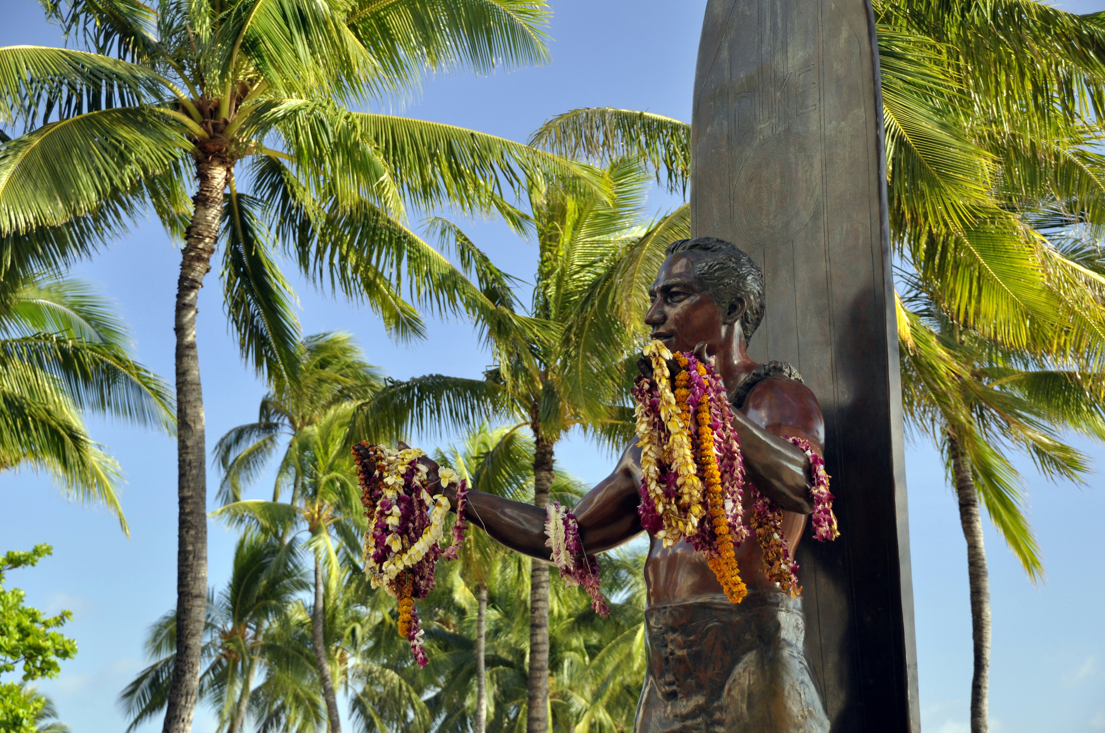 Duke Kahanamoku Statue in Waikiki Beach, Honolulu, Hawaii