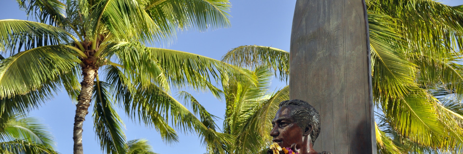 Duke Kahanamoku Statue in Waikiki Beach, Honolulu, Hawaii
