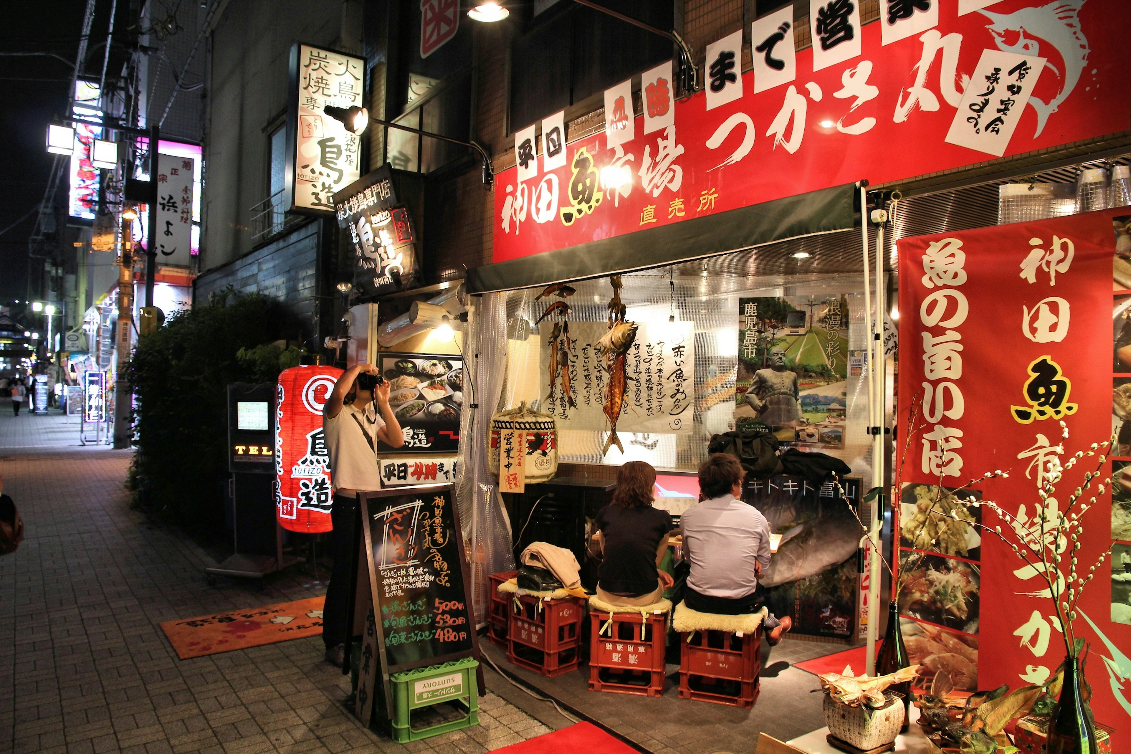 Enjoying sushi in Tokyo