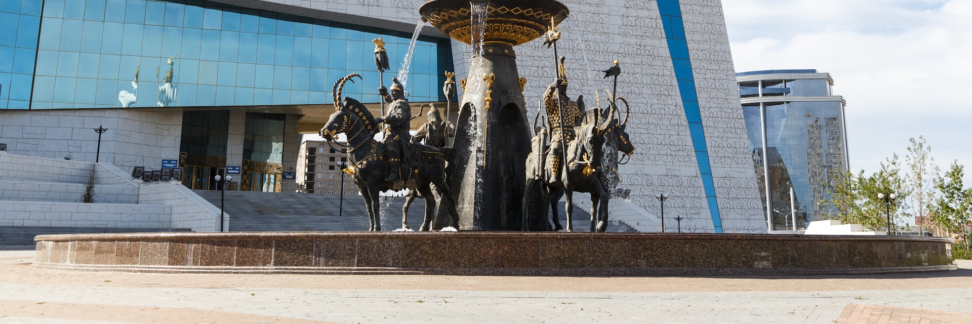 The fountain at the National Museum of Republic of Kazakhstan.