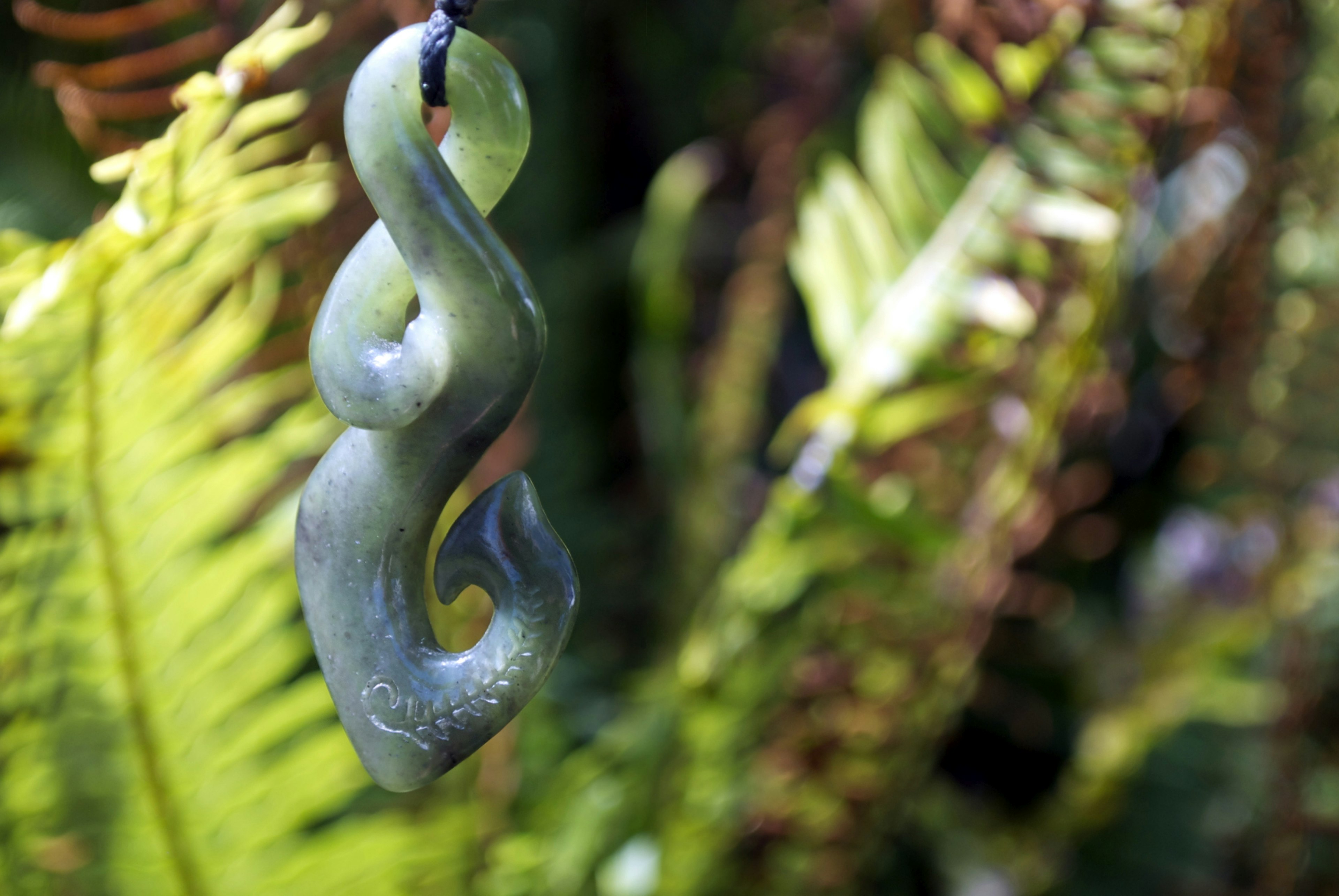 Greenstone Rope Pole Why greenstone jewelry is so important in New Zealand - Lonely Planet
